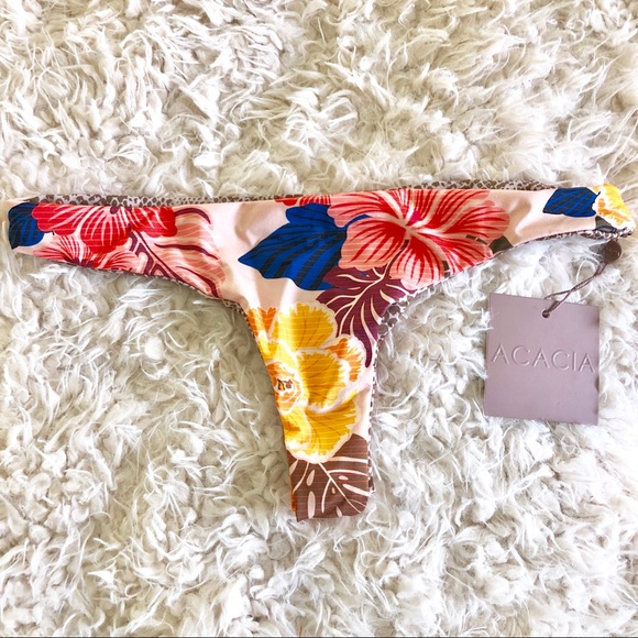 Acacia Hookipa bottom in Retro Paradise - Picture 4 of 8